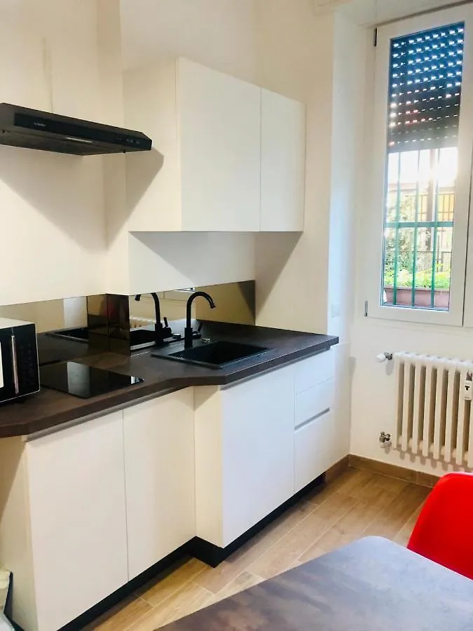 Fully Equipped Design Studio In San Siro Милан