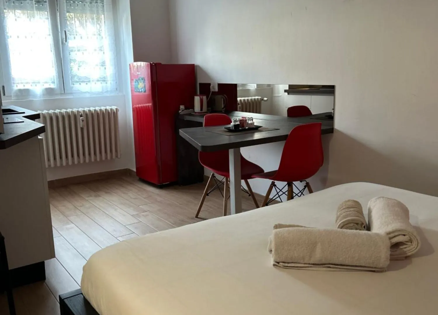 Fully Equipped Design Studio In San Siro Milán Apartmán